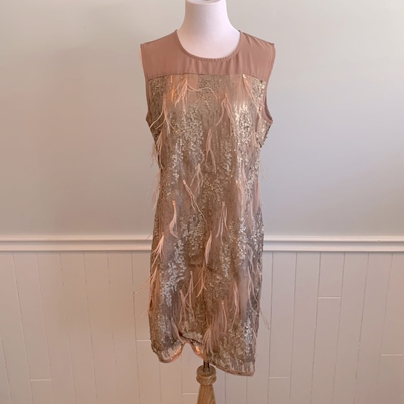 Ostrich feather and sequins vintage glam champagne dress - Picture 5 of 11